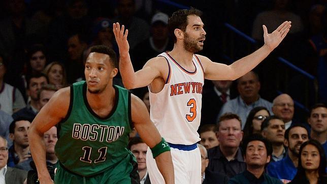 Calderón, durante un partido de esta temporada ante los Celtics
